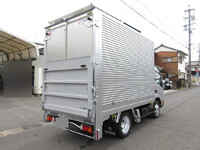 トヨタトヨエースアルミバン小型（2t・3t）[写真04]