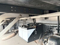 いすゞフォワードアルミウイング中型（4t）[写真31]