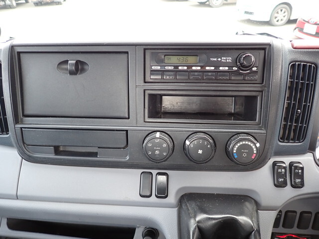 三菱ふそうキャンターコンテナ専用車小型（2t・3t）[写真35]