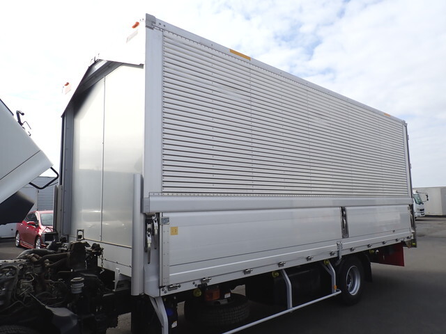 日野レンジャーアルミウイング中型（4t）[写真10]