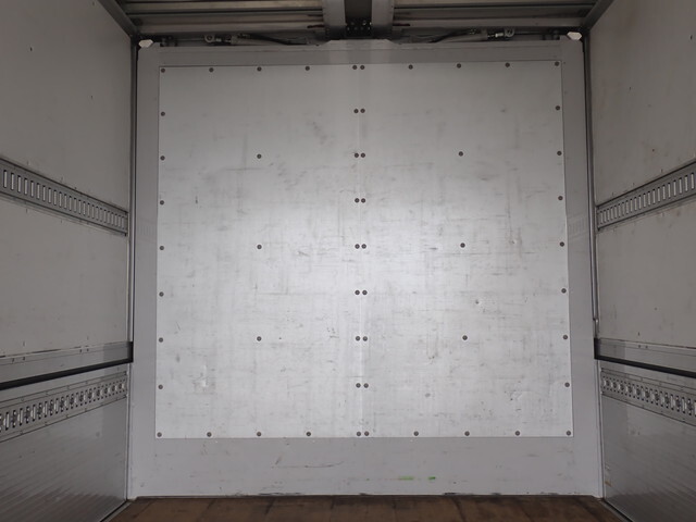 日野レンジャーアルミウイング中型（4t）[写真16]