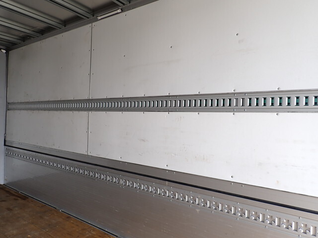 日野レンジャーアルミウイング中型（4t）[写真19]