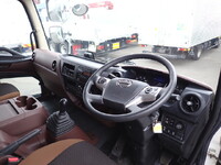 日野レンジャーアルミウイング中型（4t）[写真31]