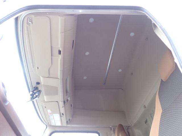 日野レンジャーアルミウイング中型（4t）[写真34]