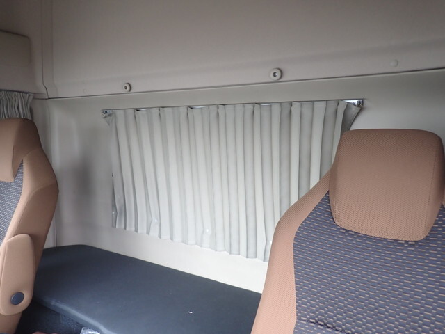 日野レンジャーアルミウイング中型（4t）[写真35]