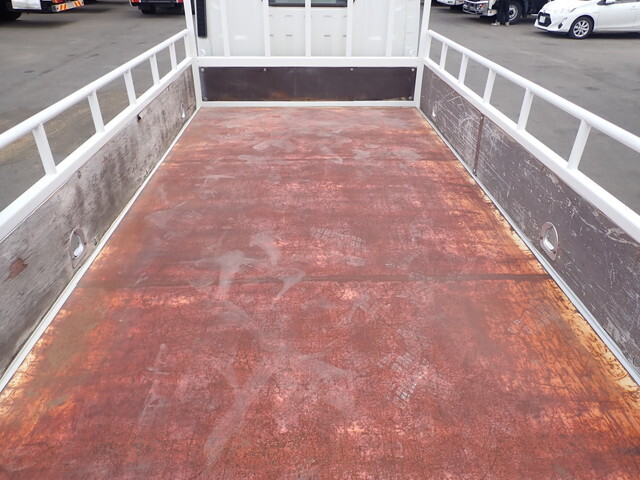 マツダタイタン平ボディ小型（2t・3t）[写真11]