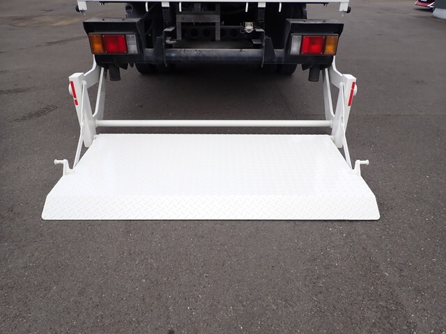 マツダタイタン平ボディ小型（2t・3t）[写真14]