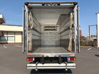 いすゞエルフ冷凍車（冷蔵車）小型（2t・3t）[写真12]