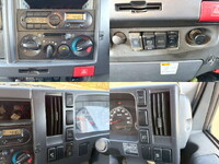 いすゞエルフ冷凍車（冷蔵車）小型（2t・3t）[写真21]