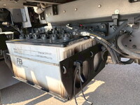 いすゞエルフ冷凍車（冷蔵車）小型（2t・3t）[写真23]