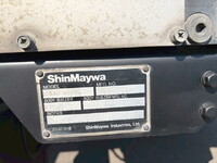 いすゞエルフ冷凍車（冷蔵車）小型（2t・3t）[写真29]