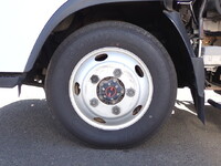 いすゞエルフ冷凍車（冷蔵車）小型（2t・3t）[写真20]