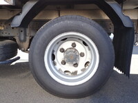 いすゞエルフ冷凍車（冷蔵車）小型（2t・3t）[写真21]