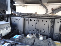 いすゞエルフ冷凍車（冷蔵車）小型（2t・3t）[写真36]