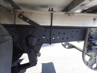 いすゞエルフ冷凍車（冷蔵車）小型（2t・3t）[写真38]