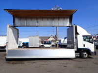 いすゞフォワードアルミウイング中型（4t）[写真14]