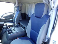 いすゞフォワードアルミウイング中型（4t）[写真35]