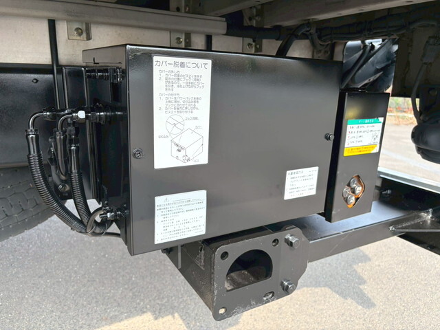 UDトラックスコンドルアルミウイング中型（4t）[写真16]