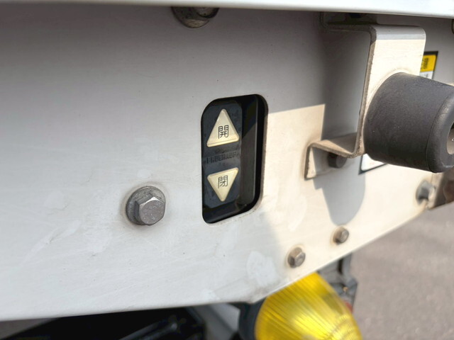 UDトラックスコンドルアルミウイング中型（4t）[写真17]