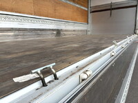 UDトラックスコンドルアルミウイング中型（4t）[写真19]