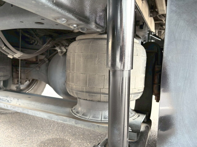 UDトラックスコンドルアルミウイング中型（4t）[写真23]