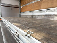 UDトラックスコンドルアルミウイング中型（4t）[写真28]