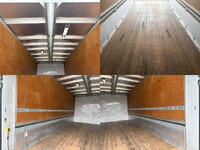 三菱ふそうファイターアルミウイング中型（4t）[写真22]