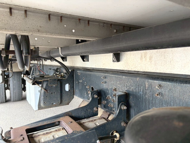 三菱ふそうファイターアルミウイング中型（4t）[写真31]