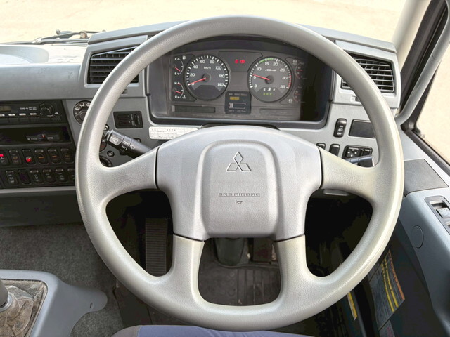 三菱ふそうファイターアルミウイング中型（4t）[写真39]