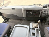 三菱ふそうファイターアルミウイング中型（4t）[写真41]