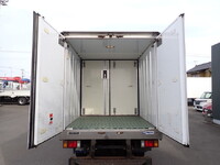 いすゞエルフ冷凍車（冷蔵車）小型（2t・3t）[写真20]