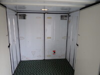 いすゞエルフ冷凍車（冷蔵車）小型（2t・3t）[写真23]