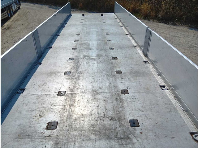 日野プロフィアアルミブロック大型（10t）[写真15]