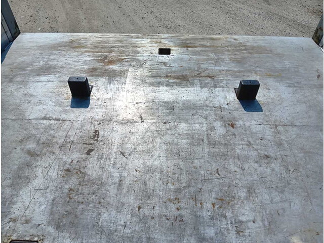 日野プロフィアアルミブロック大型（10t）[写真16]