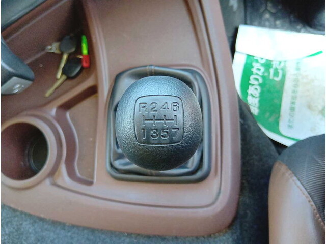 日野プロフィアアルミブロック大型（10t）[写真23]