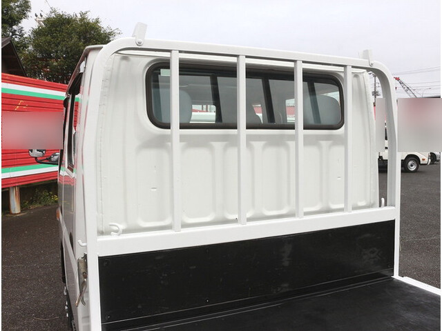 三菱ふそうキャンターダブルキャブ（Wキャブ）小型（2t・3t）[写真14]