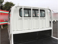 三菱ふそうキャンターダブルキャブ（Wキャブ）小型（2t・3t）[写真15]