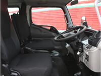 三菱ふそうキャンターダブルキャブ（Wキャブ）小型（2t・3t）[写真18]