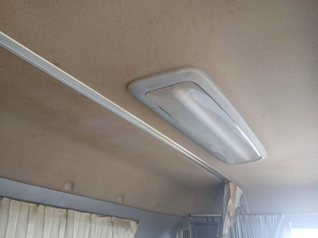 日野プロフィア平ボディ大型（10t）[写真20]