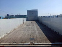 日野プロフィア平ボディ大型（10t）[写真05]