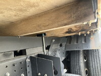 日産アトラス平ボディ小型（2t・3t）[写真25]