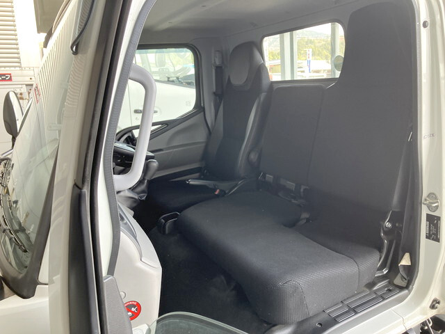 日産アトラス平ボディ小型（2t・3t）[写真29]