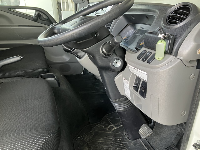 日産アトラス平ボディ小型（2t・3t）[写真31]