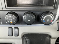 日産アトラス平ボディ小型（2t・3t）[写真37]