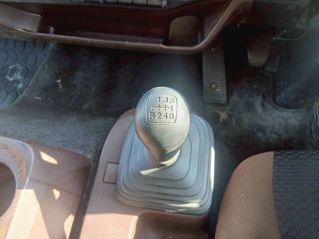 日野レンジャーアルミブロック中型（4t）[写真22]