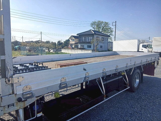 日野レンジャーアルミブロック中型（4t）[写真08]