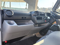 トヨタトヨエース平ボディ小型（2t・3t）[写真22]