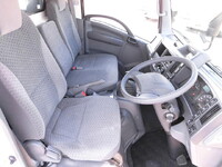 いすゞエルフアルミブロック小型（2t・3t）[写真16]