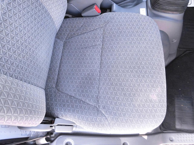 いすゞエルフアルミブロック小型（2t・3t）[写真22]