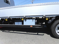 いすゞエルフアルミブロック小型（2t・3t）[写真28]